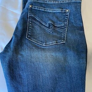 White House Black Market Jeans sz 8R